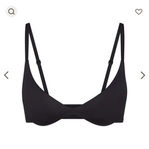 NWOT Skims Wireless Form Super Push-up Bra Size 34C Onyx